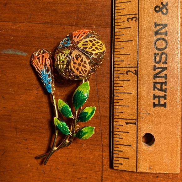 Stunning Rare Vintage Filigree Enamelled Flower Brooch in Gold-Tone. - Picture 7 of 9